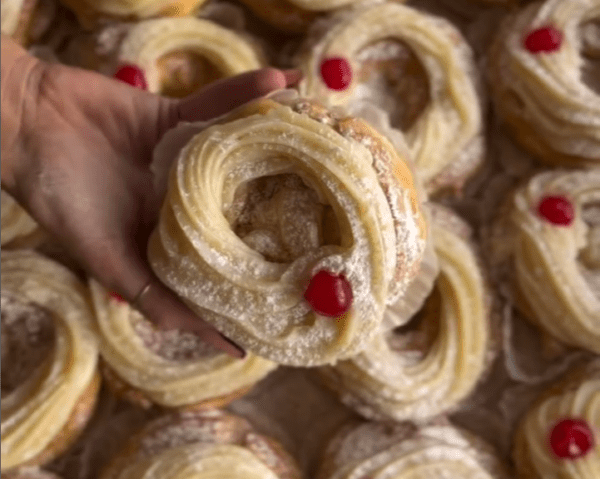 Half a Dozen Traditional Zeppole's